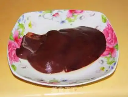 Make stir-fried pork liver with pickled pepper step 0