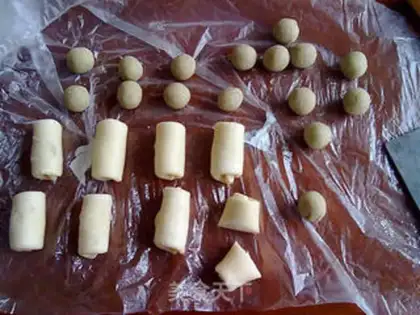 Make Crispy and mung bean cake step 8