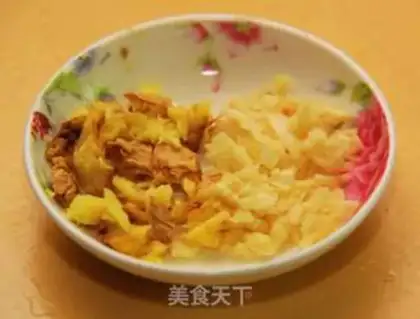 Make stir-fried pork liver with pickled pepper step 2