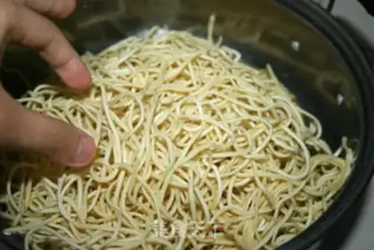 Make Authentic Sichuan Dandan Noodles step 3