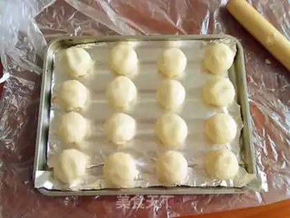 Make Crispy and mung bean cake step 12