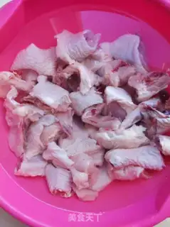 Make Home-cooked fried chicken step 1