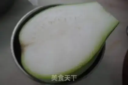 Make gourd shredded pancakes step 1