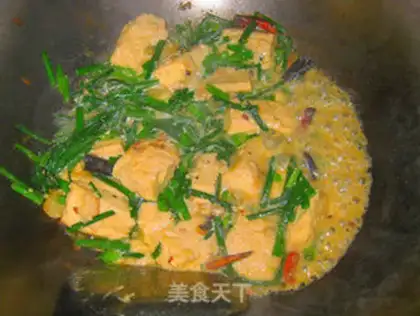 Make Smelly tofu with leek flowers step 6