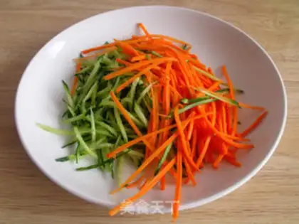 Make Spicy shredded chicken step 4