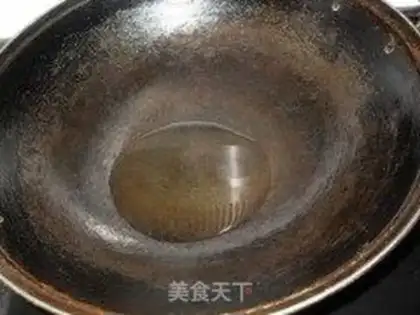 Make stir-fried shredded pork with rice straw step 2