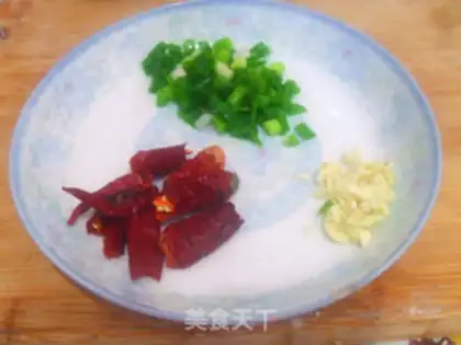 Make roasted hairtail in soy sauce step 1