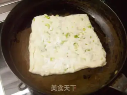 Make Scallion Fragrance Thousand Layer Pancake step 9