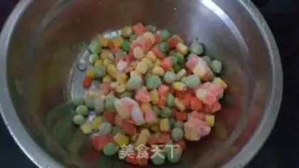 Make Instant noodle pizza step 1