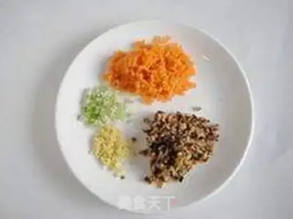 Make pork rice flower step 1