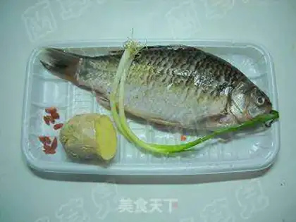 Make Carp stewed round soup step 0