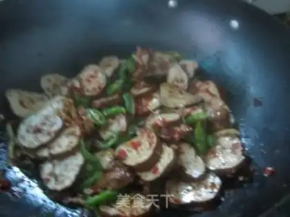 Make Sauteed tofu rolls with spicy sauce step 4
