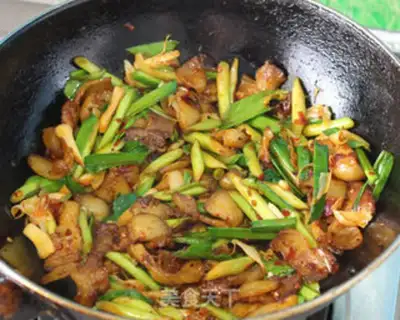 Make Gold medal twice-cooked pork step 11