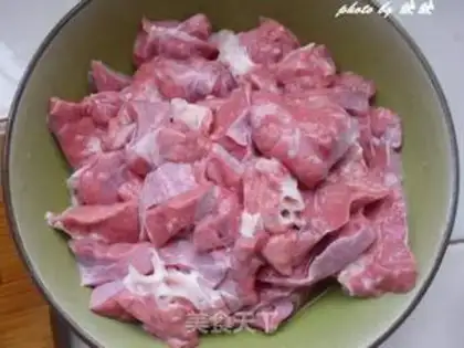 Make Stewed pork lung with white radish step 2