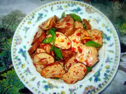 Make Sauteed tofu rolls with spicy sauce step 6