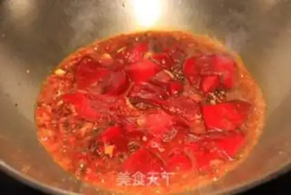 Make Sour and spicy duck blood step 2
