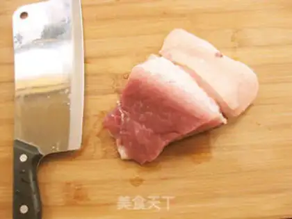 Make stir-fried pork with millet and peppermint step 0
