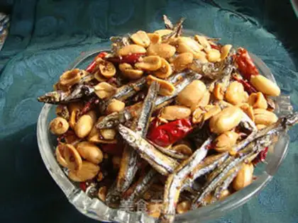 Make Spicy small fish dried peanuts step 10