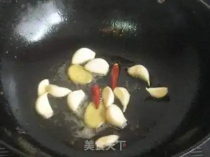 Make Roasted pomfret with spicy garlic step 5