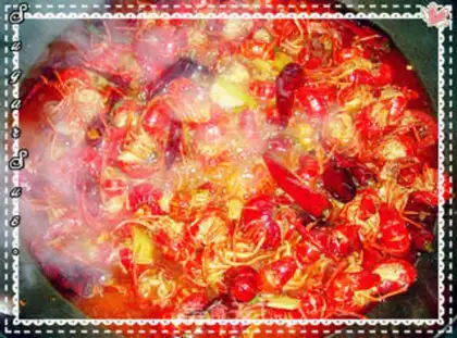 Make spicy crayfish step 12