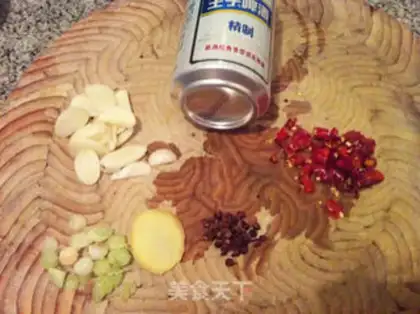 Make stir-fry clams step 1