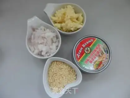 Make Almond tuna bread step 1