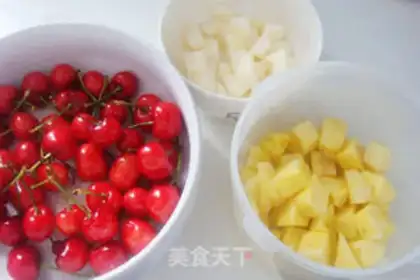 Make Whitening glutinous rice paste fruit sweet soup step 0