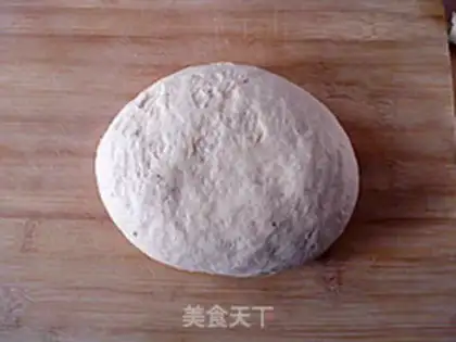 Make Red bean and coix rice paste bread step 3