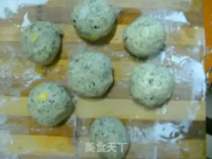 Make Perilla pumpkin leaf sesame cake step 4