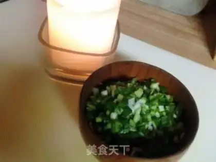 Make Bean curd flavor plate shredded small cakes step 4