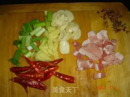 Make Dry roasted yellow croaker step 1