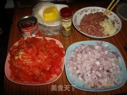 Make Italian pasta with tomato sauce step 0