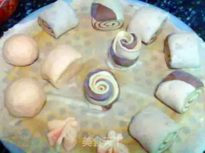 Make Steamed buns made with wine and jam step 21