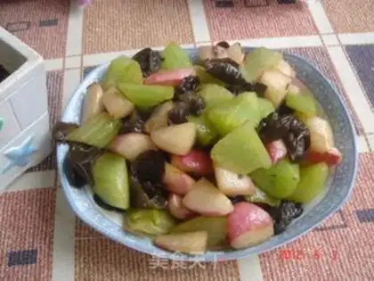 Make vegetarian three delicacies step 2