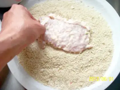 Make Chilly onion and ginger pork chop step 6