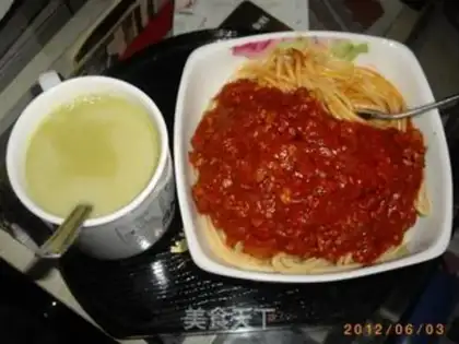 Make Italian pasta with tomato sauce step 8