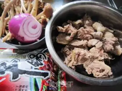 Make Grilled duck leg tea tree mushroom step 0