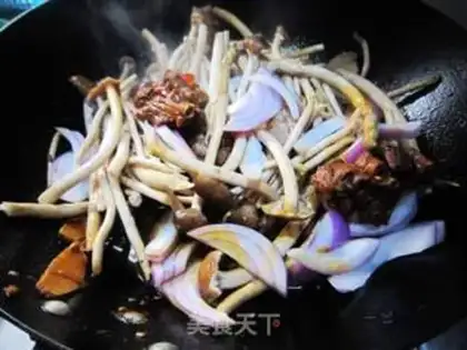 Make Grilled duck leg tea tree mushroom step 4