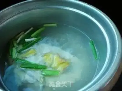 Make Homemade chicken essence step 0