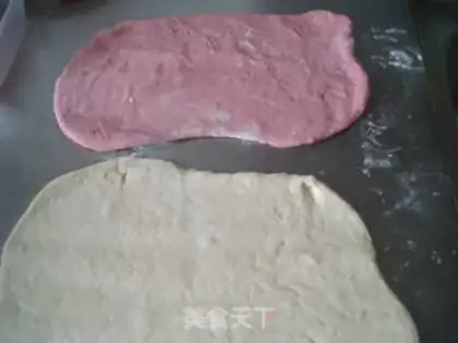 Make Two-color steamed buns step 6