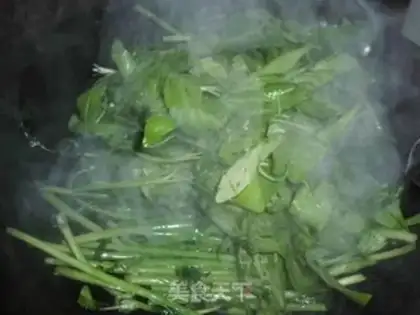 Make stir-fried cabbage step 2