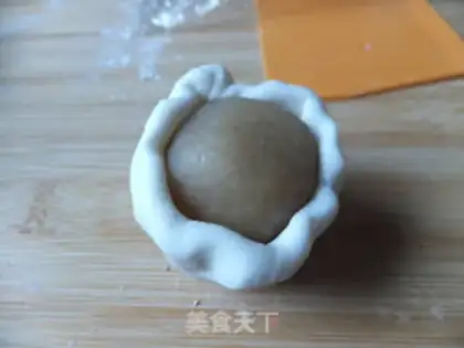 Make Chinese glutinous rice dumplings step 6