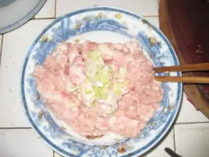 Make Hakka stuffed bitter gourd step 1
