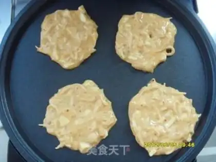 Make Pan-fried potato cake step 6