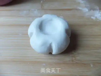Make Chinese glutinous rice dumplings step 9
