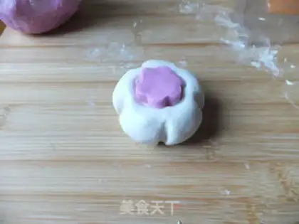 Make Chinese glutinous rice dumplings step 10