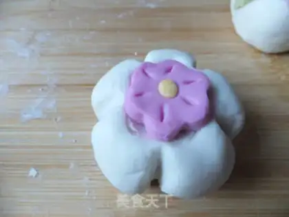 Make Chinese glutinous rice dumplings step 11