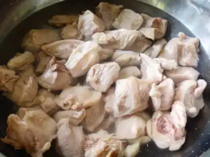 Make Private Braised Crescent Bone step 1