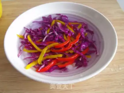Make Shredded squid with Korean spicy sauce step 1