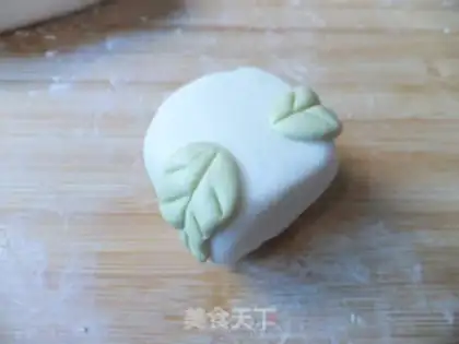 Make Chinese glutinous rice dumplings step 17